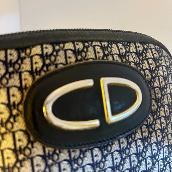 Christian Dior Trotter pouch - Picture 9 of 11